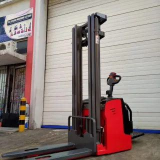 Forklift Bekas Electric Pallet Stacker TBM20-50 Kap 2 Ton 5 Mtr Stok Ready second 1 0fdfba3b_6575_4a81_b938_c4c9b1585db4